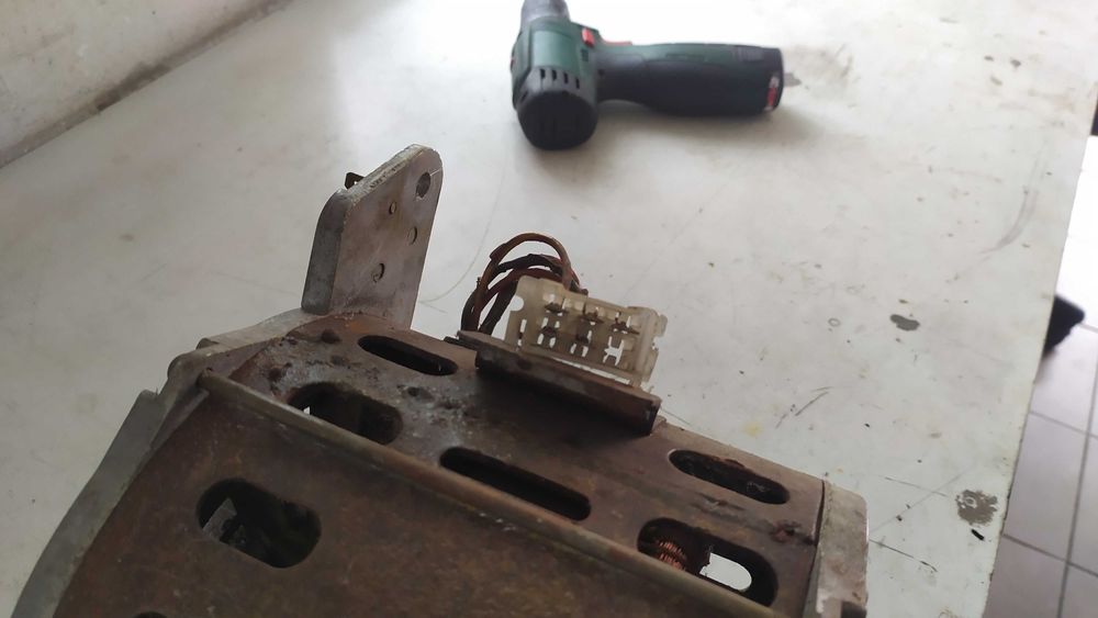 Predom Polar superautomat PS 663 S BIO silnik i instalacja elektryczna