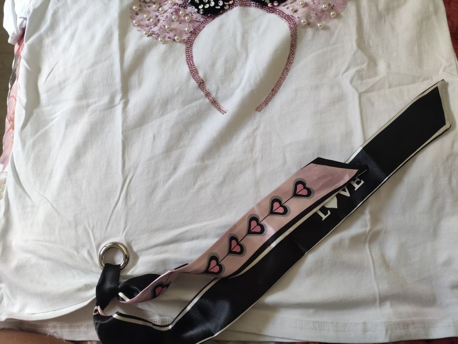 T-shirt branca e rosa mulher/menina