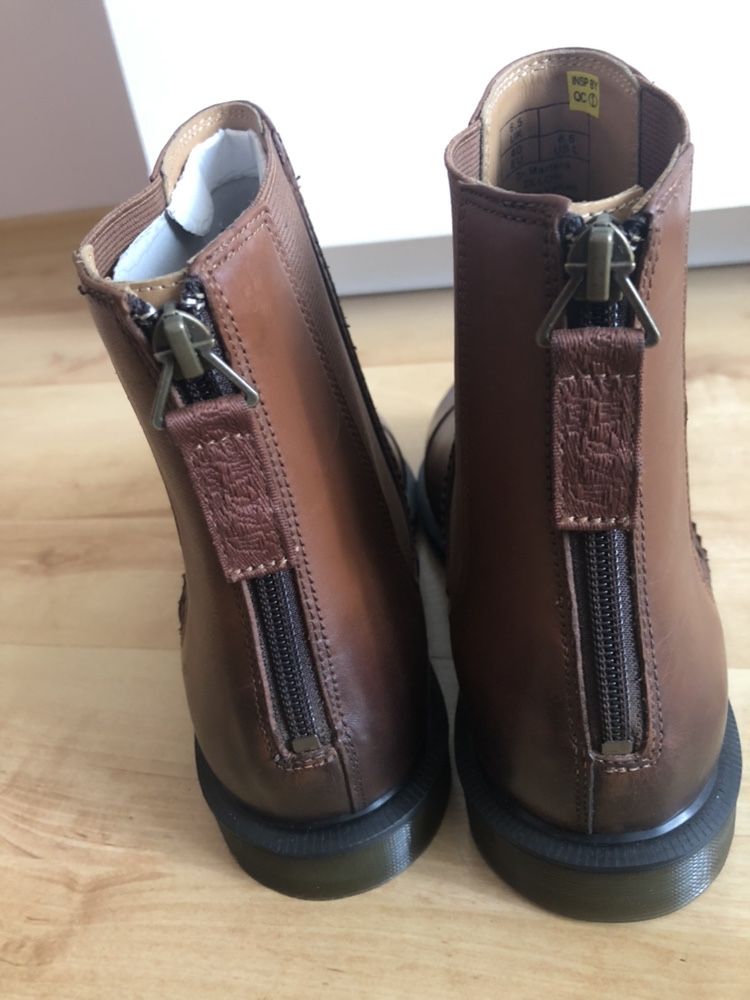 Dr martens zillow temperley oak sale