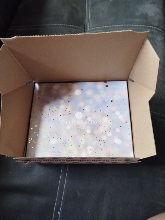 Glossybox  oryginal