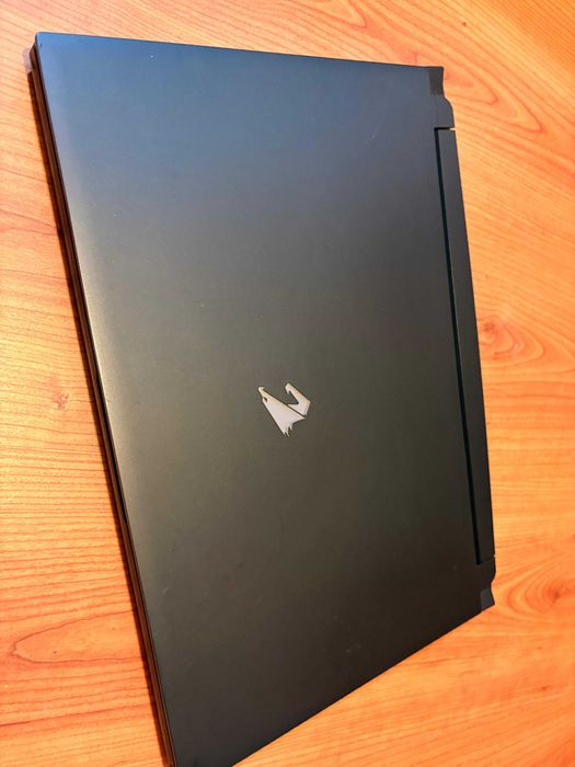 Portátil Gigabyte i7 RTX 3060 32GB 3TB SSD