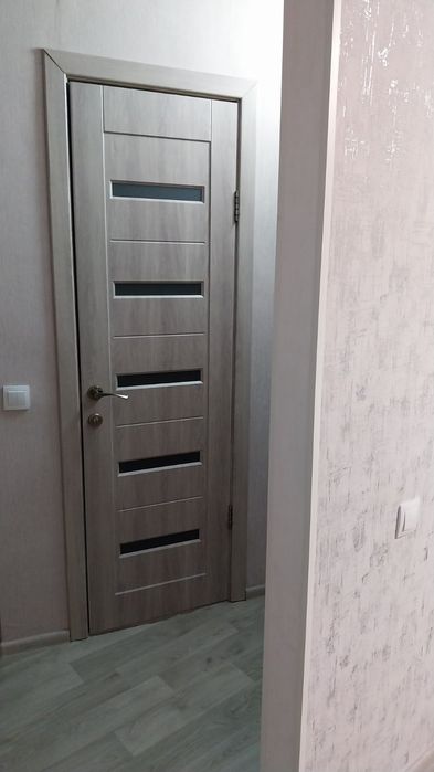 Подобово 1-кімнатна,1 поверх