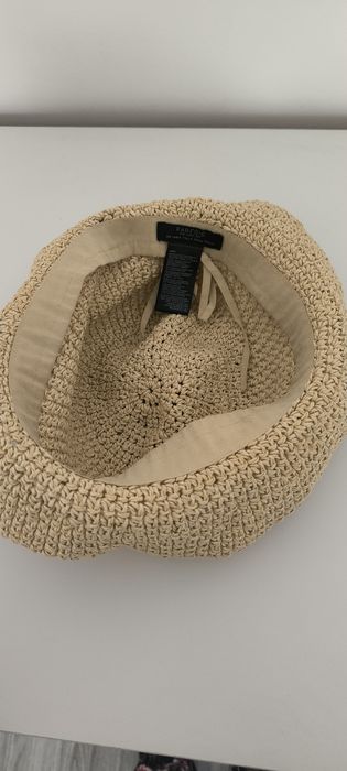 Chapéu de palha bege