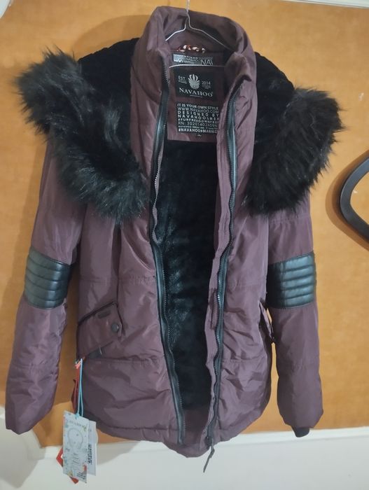 Курточка зимняя на продажу