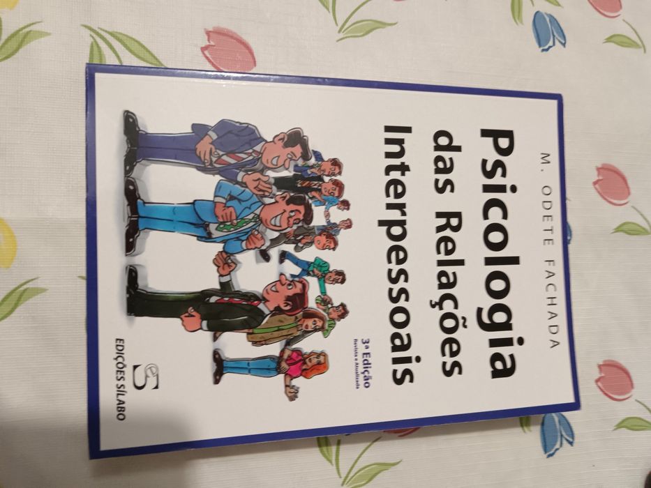 Vendo livro de psicologia