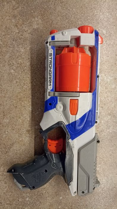 Pistolet NERF dziecięcy