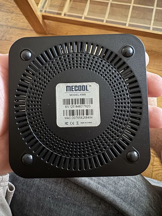 Продам androidtv Mecool km9