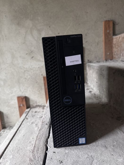 Мощный Dell OptiPlex 3050 SFF  i3-6100 3.7Ггц / DDR 4 / HDMI / поддержка 4к