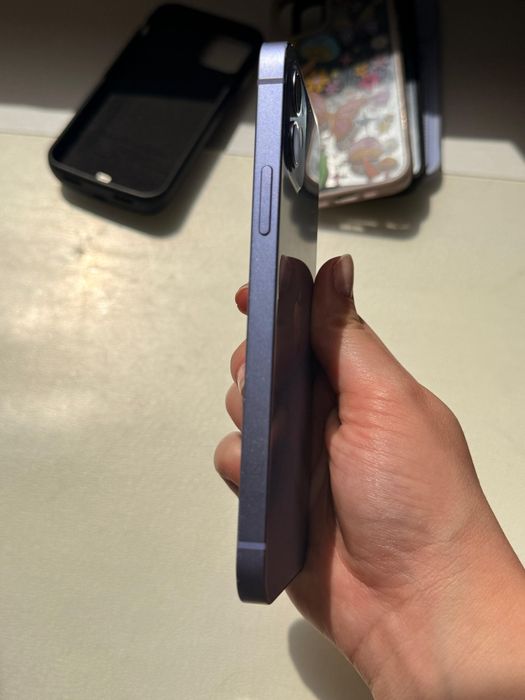 iPhone 12 lilás, 256GB