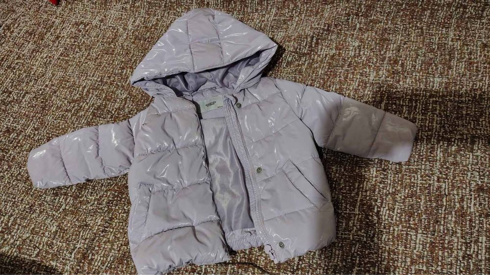 Курточка демі ( холодна весна-осінь) 80 розмір