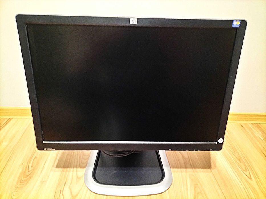 Monitor HP L2245wg (FL472A] - 22 cale, używany sprawny