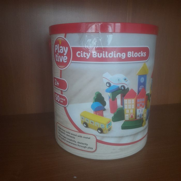 Дерев'яний конструктор, кольорові дерев'яні кубики