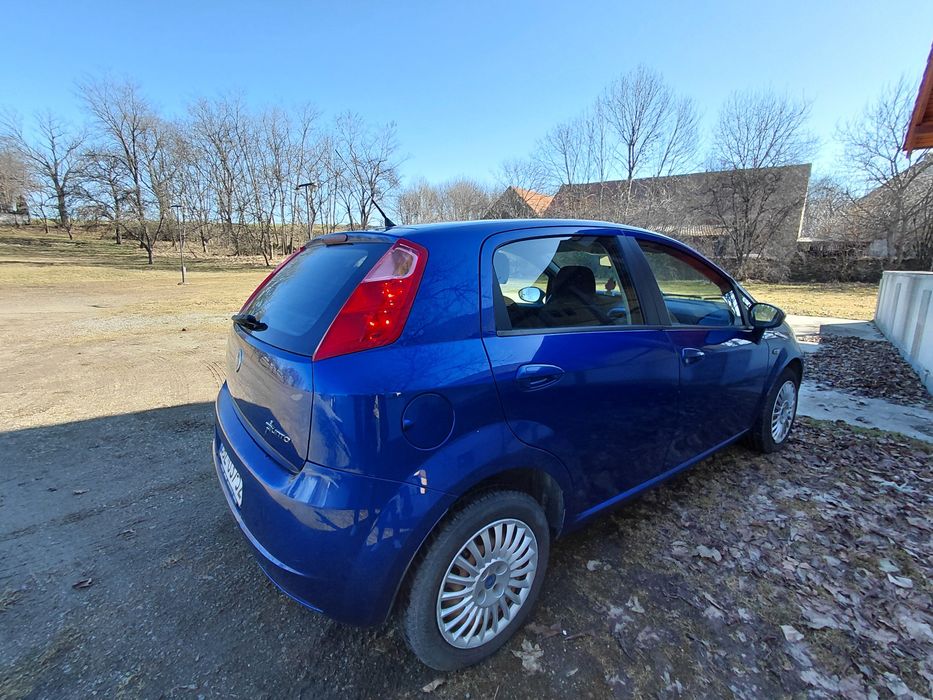 Ładny Fiat Grande Punto 2006r 5drzwi 1.2cm benzyna
