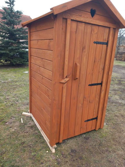 wc drewniane/wc ogrodowe/wychodek/toaleta