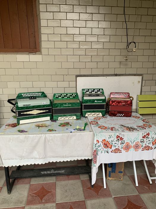 Продам інструмент музичний