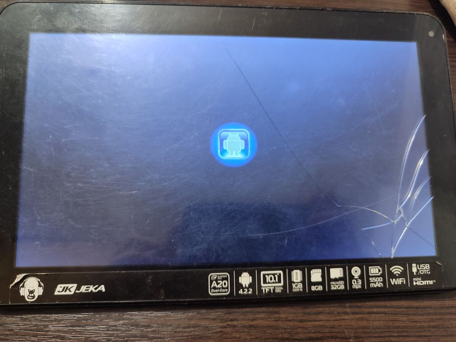 Продам планшет JEKA JK -101