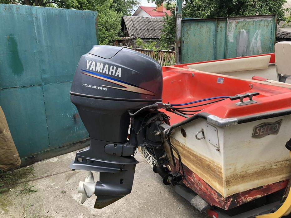 Продается моторная лодка