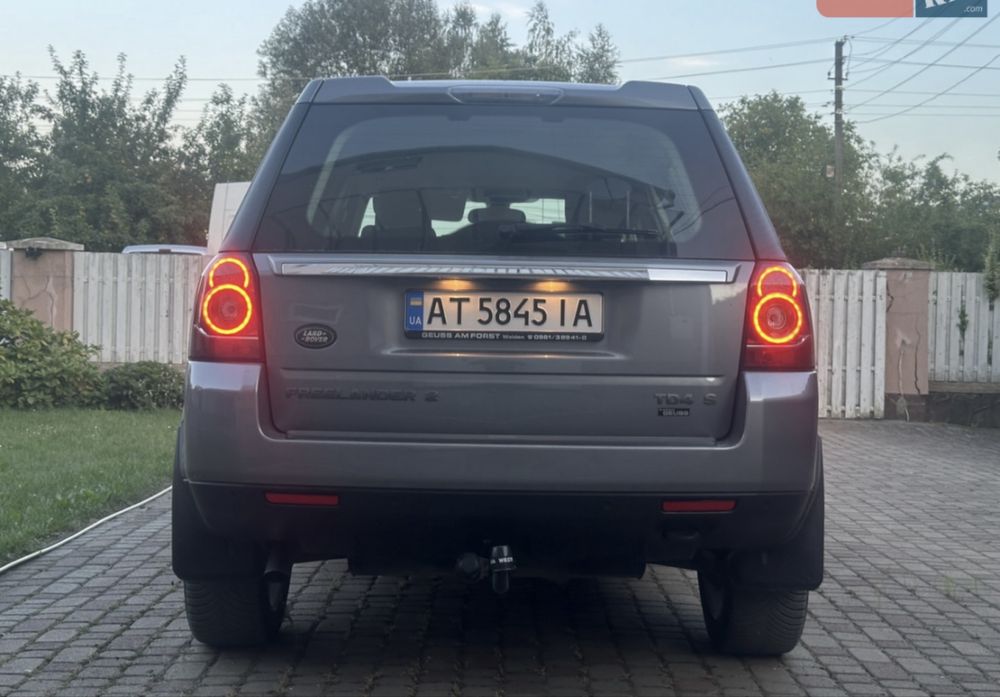 Land Rover Freelander 2013рік