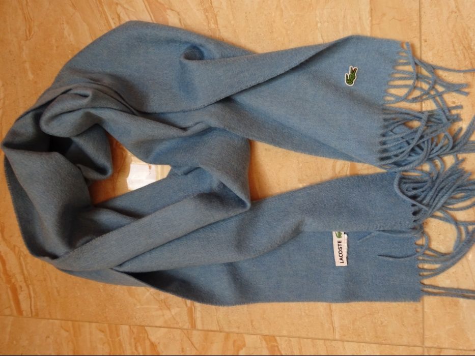 LACOSTE piękny niebieski kaszmirowy szal
