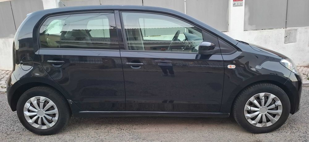 Volkswagen Up! 1.0 - 60 cv - 2013 — photo 3