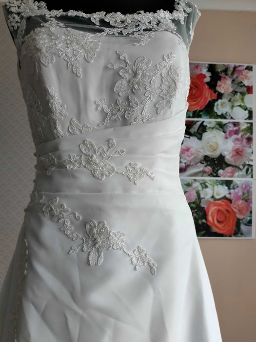 Sukienka ślubna Biała Margarett r, 38