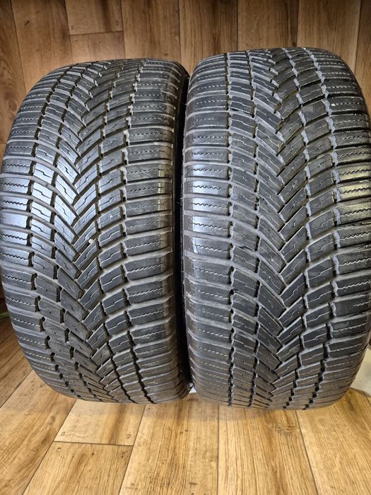 225/45/17 Bridgestone Para Całoroczne 6,5mm 2021