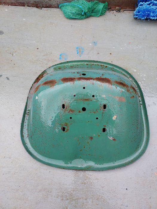 Siedzenie zabytkowe z prl