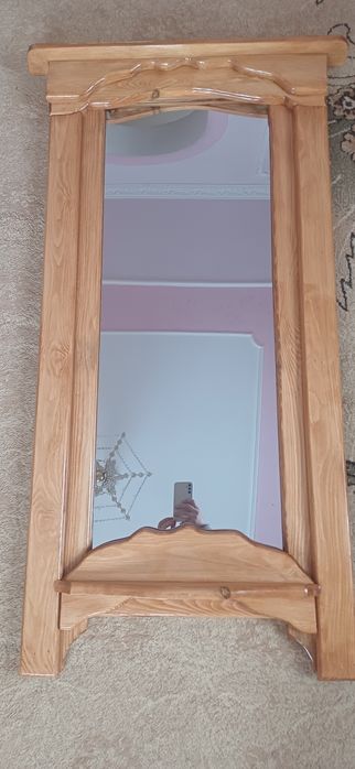 Велике дзеркало на стіну