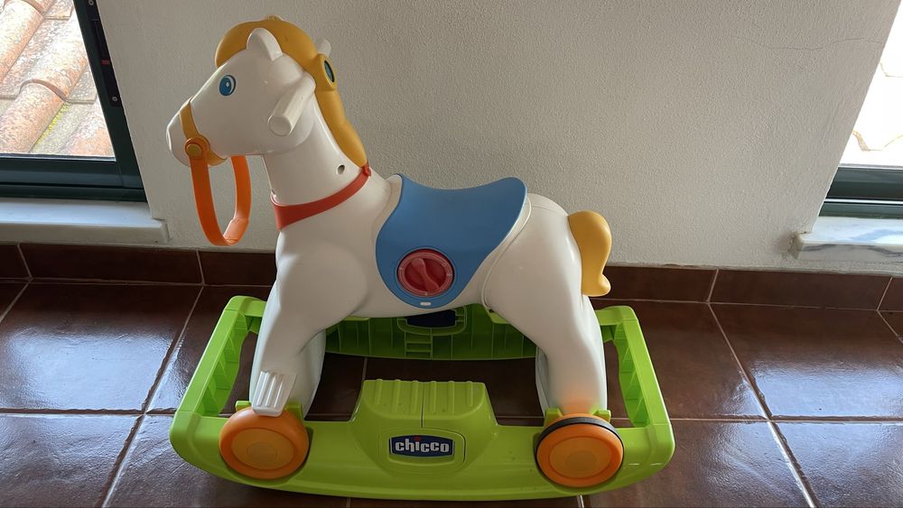 Cavalinho de baloiço da Chicco