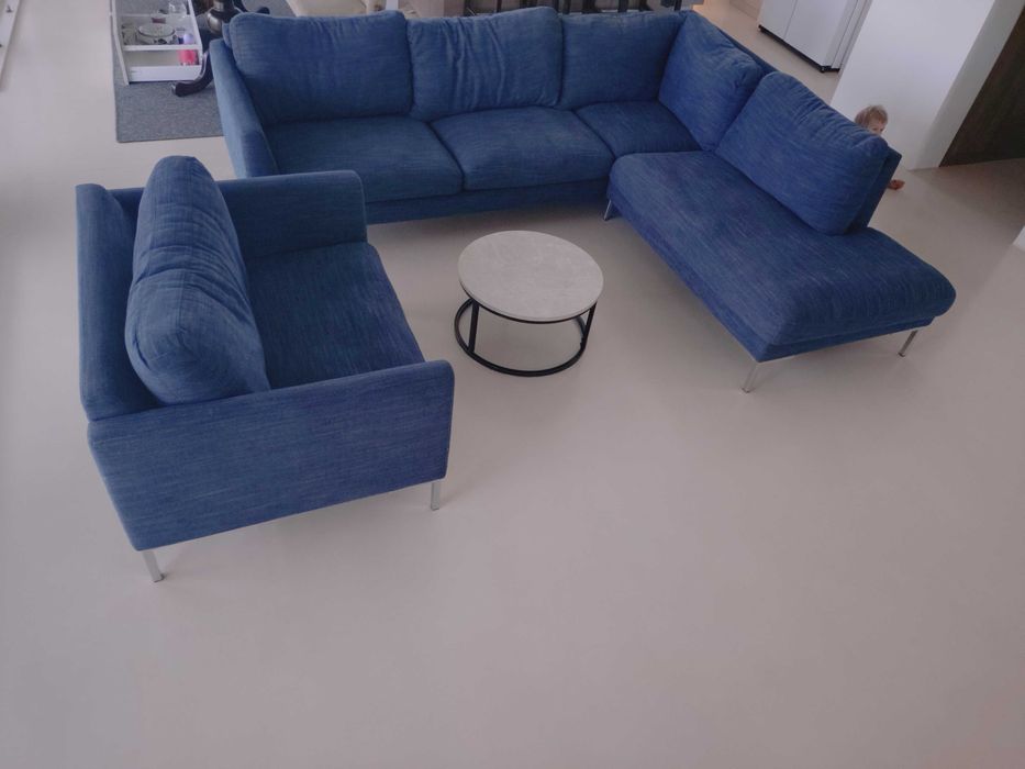 Duży narożnik z fotelem