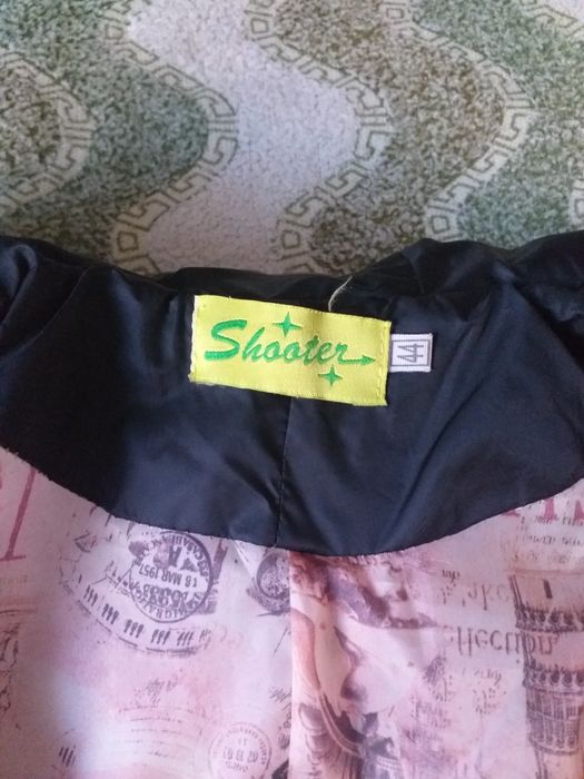 Жіноча куртка осінь/весна, розмір М