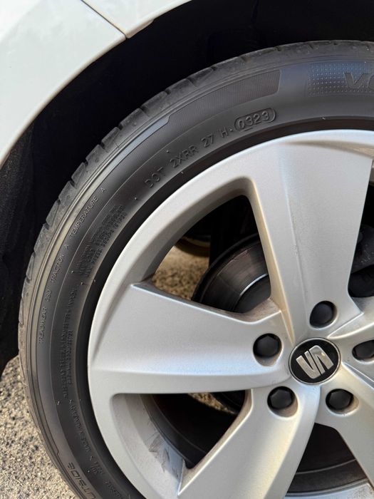 Opony letnie DUNLOP/HANKOOK 225/45/17 KOMPLET