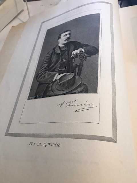 Livro Eça Queirós - A Tragedia da Rua das Flores