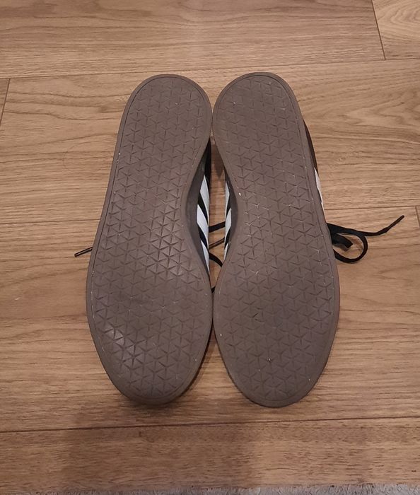 Adidas stan bdb rozm. 39 1/3