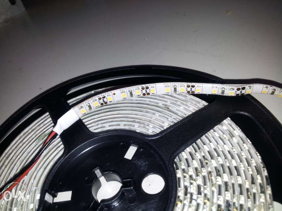 Fita 600 leds com 5 metros prova de água, flexível