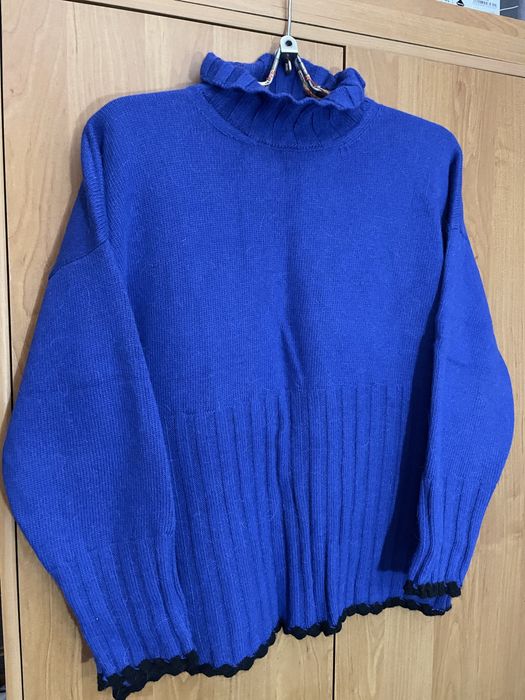 Жіночий светр синій.теплий