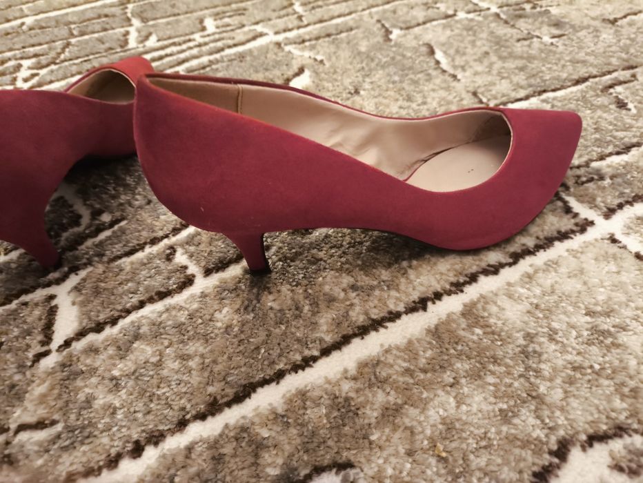 Bordowe buty rozmiar 39