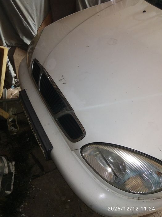 Пропоную до продажу легковий автомобіль.