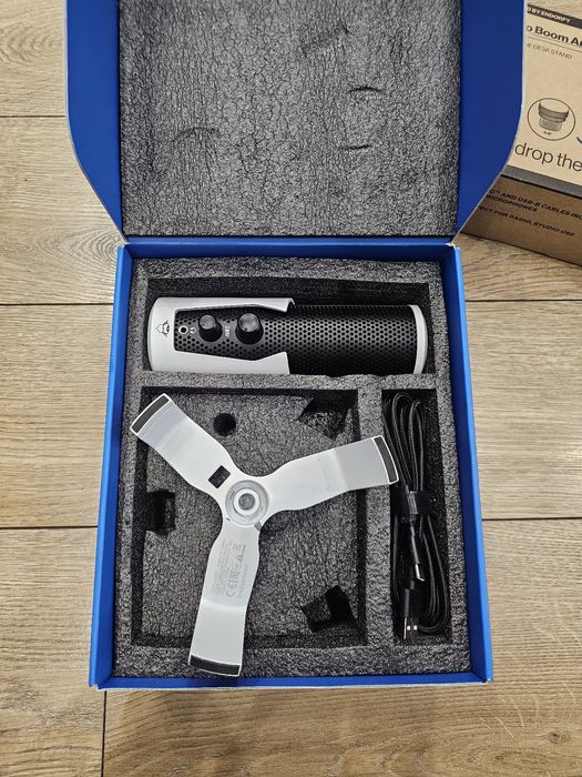 Mikrofon pojemnościowy Trust Fyru GXT 258 Windows ps5 5 kolorów podświ