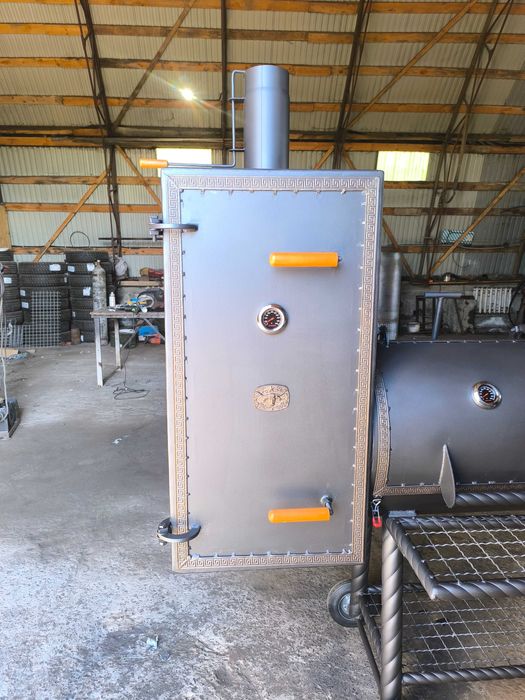 Smoker/wędzarnia/grill -3w1