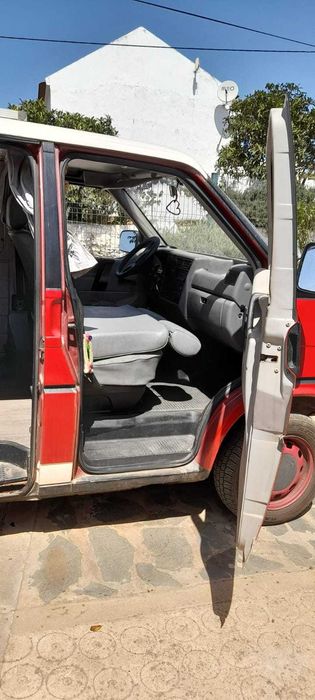 Volkswagen T4 2.4L foto 3