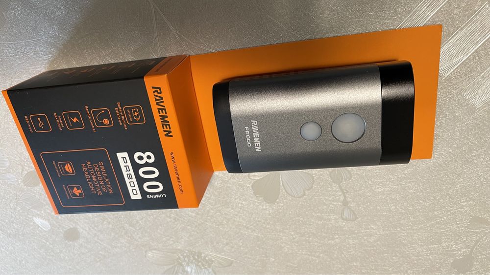 Фара велосипедна передня Ravemen PR800 USB 800 люмен
