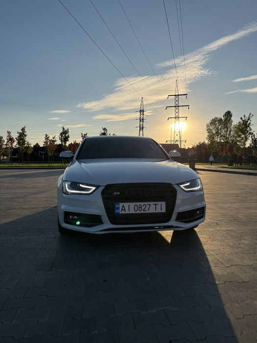 Audi a4b8 s-line 2016 Quattro
