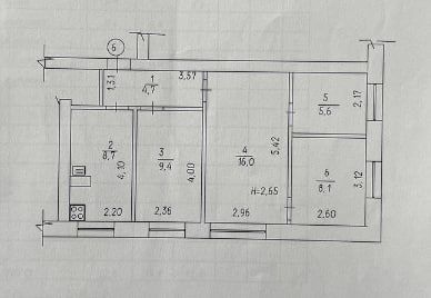 3-Кімнатна квартира в місті Буринь , біля автовокзалу , з гаражем !