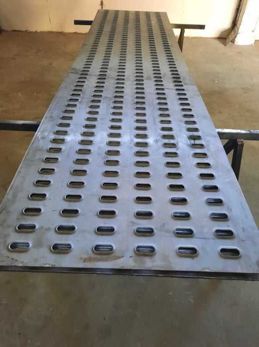 BLACHA LOHR 625mm 5otworów ocynk stalowa najazdy PRODUCENT