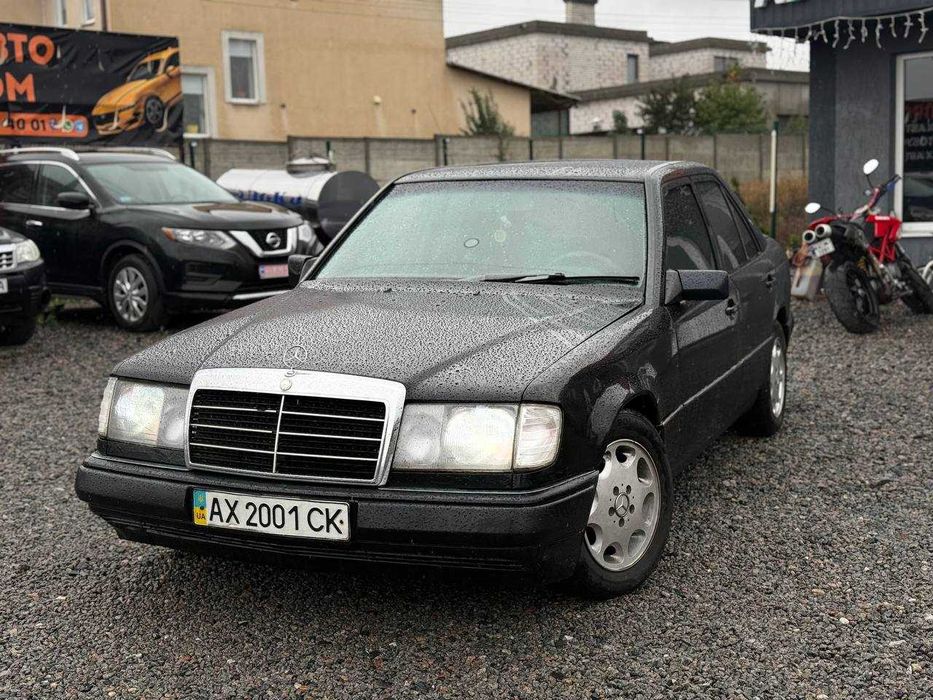 Mercedes-Benz W124 | 1989 рік | 2.3 бензин/газ