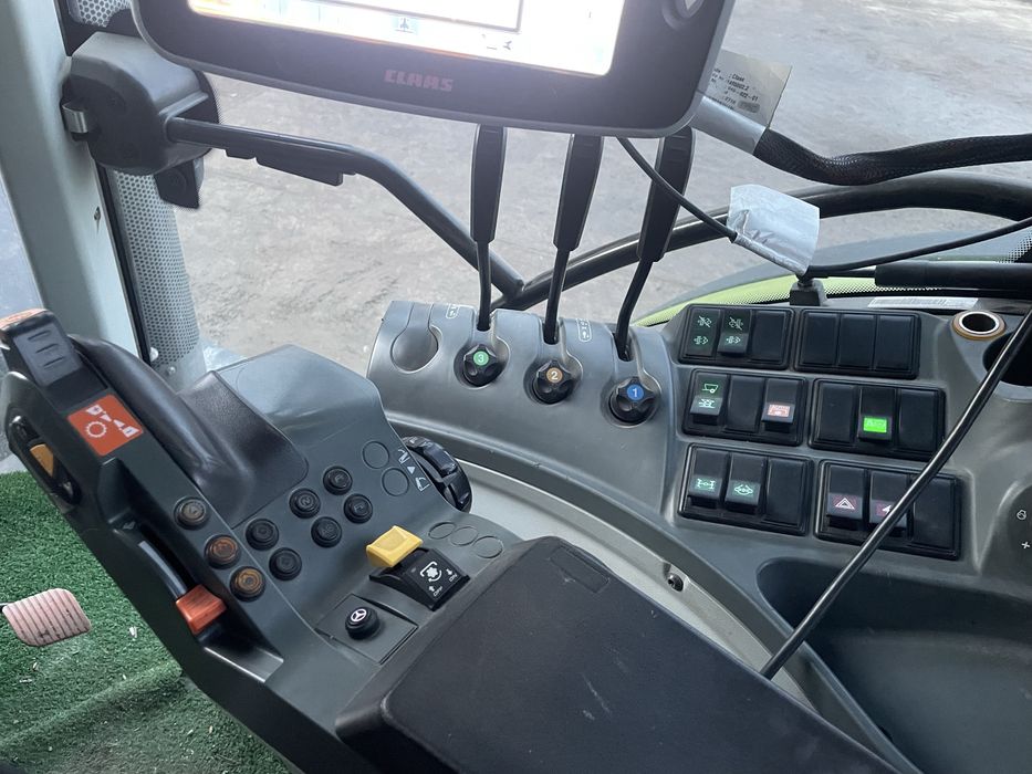 Claas Arion 620 krajowy