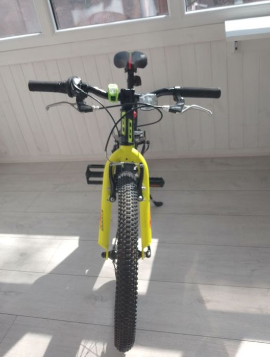 GT Stomper Prime 20"
