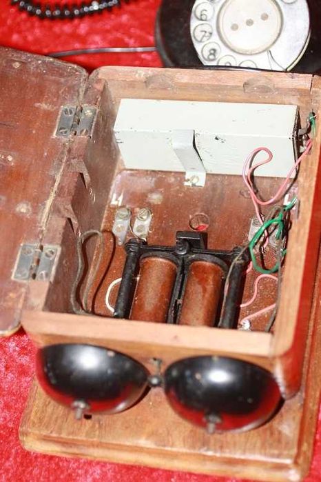 Telefone Pata de Elefante com caixa de campainha