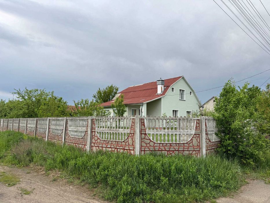 Продам 4-к будинок, пгт Брусилів, Херсонський масив  Житомирська область